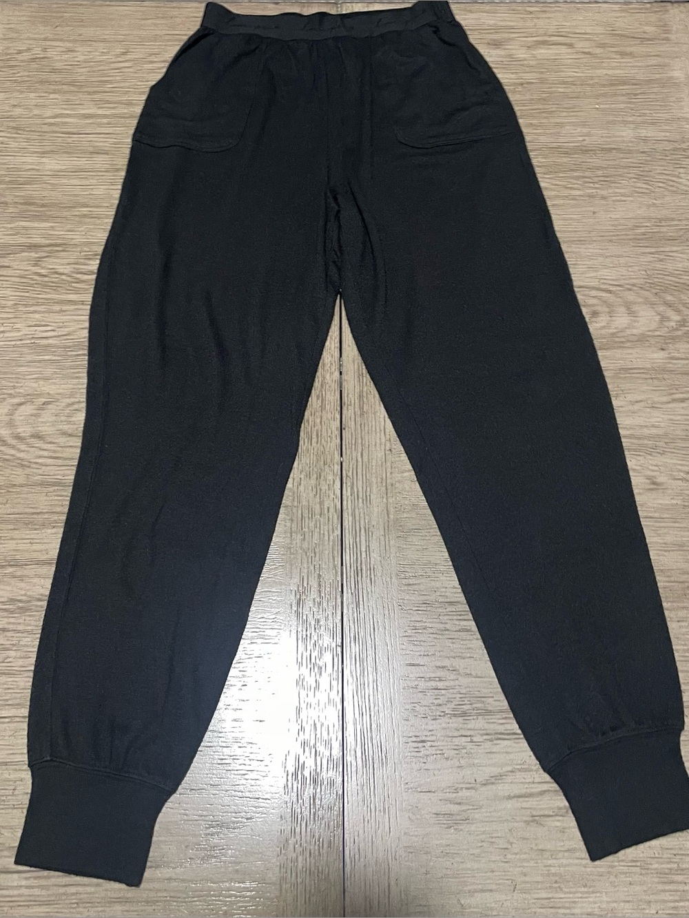 PINK Victoria’s Secret knit joggers, black, medium, pockets, like new